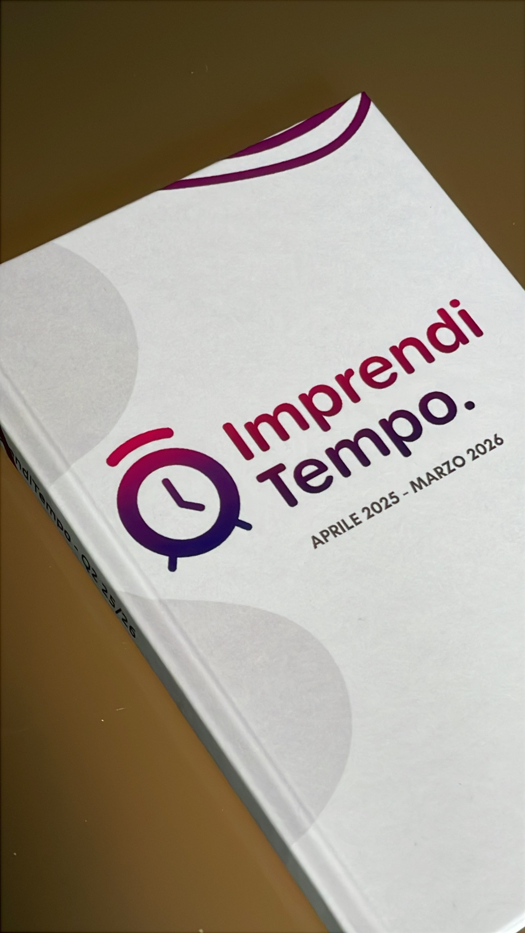 Copertina dell'agenda ImprendiTempo aprile 2025 - marzo 2026